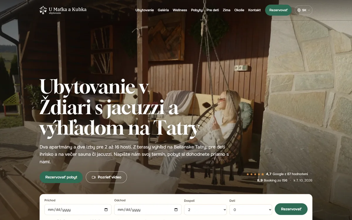 Úvodná obrazovka webu umatkakubka.sk – terasa s hojdacím kreslom, nadpis Ubytovanie v Ždiari s jacuzzi a výhľadom na Tatry a lišta na výber termínu pobytu