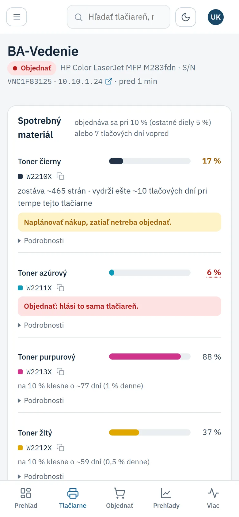 Toner Monitor na telefóne: stránka tlačiarne s hladinami tonerov a kódmi kaziet